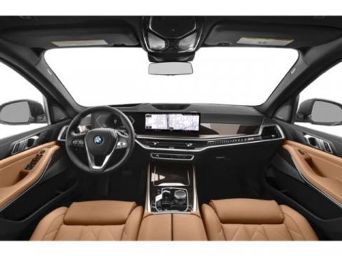 Certified 2024 BMW X5 sDrive40i w/ M Sport Package image 11