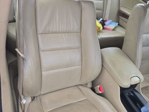 Used 2010 Honda Accord EX-L image 7