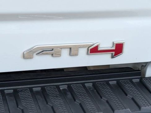 Certified 2024 GMC Sierra 2500 AT4 w/ AT4 Preferred Package image 8