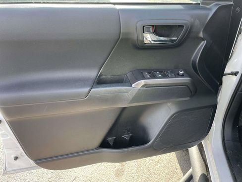 Used 2018 Toyota Tacoma TRD Pro image 25