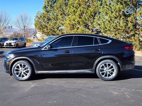 Used 2023 BMW X6 xDrive40i image 2