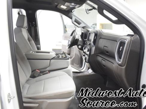 Used 2023 Chevrolet Silverado 2500 LT image 27