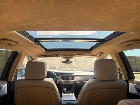 Used 2022 Cadillac XT5 Sportv w/ Platinum Package AWD/4WD image 32