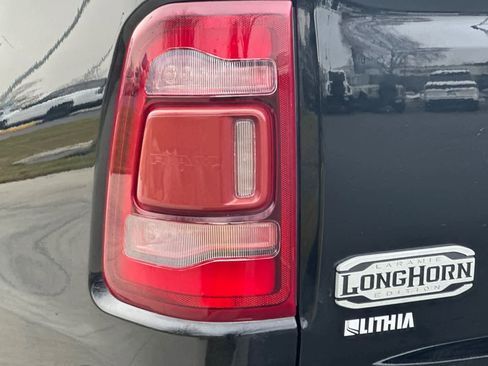 Used 2019 RAM 1500 Laramie Longhorn image 27