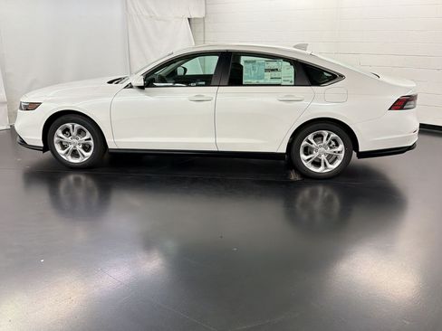 New 2026 Honda Accord LX image 2