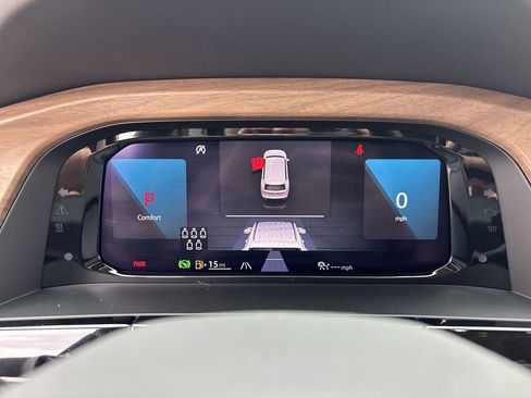 New 2026 Volkswagen Atlas SE image 25