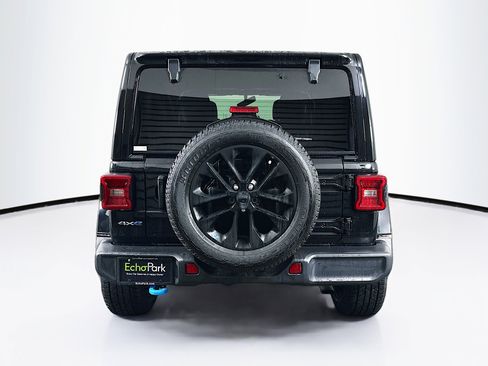 Used 2023 Jeep Wrangler Sahara w/ Cold Weather Group image 7