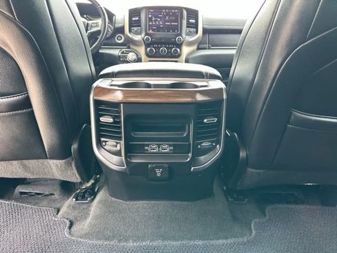 Used 2022 RAM 1500 Laramie AWD/4WD image 35