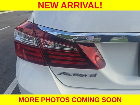 Used 2016 Honda Accord EX-L image 8