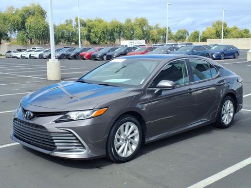 Certified 2022 Toyota Camry LE w/ Carpet Mat Package (TMS) image 8