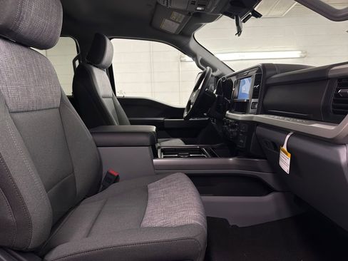 New 2026 Ford F250 XLT image 26