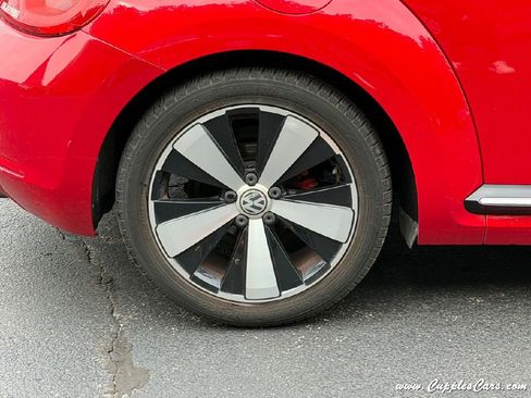 Used 2013 Volkswagen Beetle 2.0T image 44