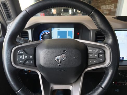 Used 2024 Ford Bronco Wildtrak AWD/4WD image 7