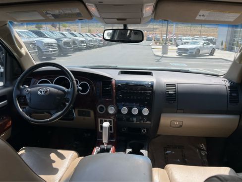 Used 2008 Toyota Tundra Limited AWD/4WD image 17