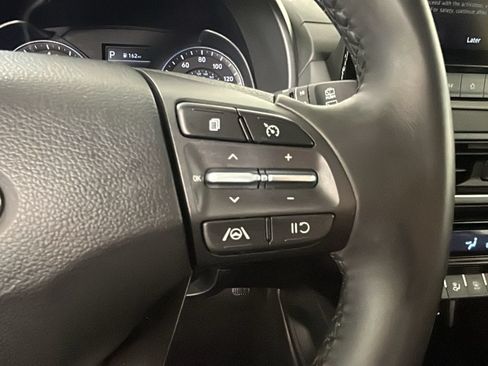 Certified 2023 Hyundai Kona SEL w/ Convenience Package AWD/4WD image 20