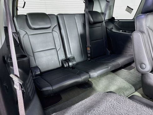 Used 2015 Chevrolet Tahoe LTZ RWD image 35