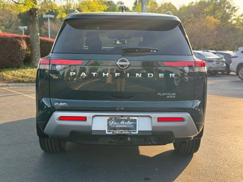 Used 2022 Nissan Pathfinder Platinum w/ Cargo Package image 13