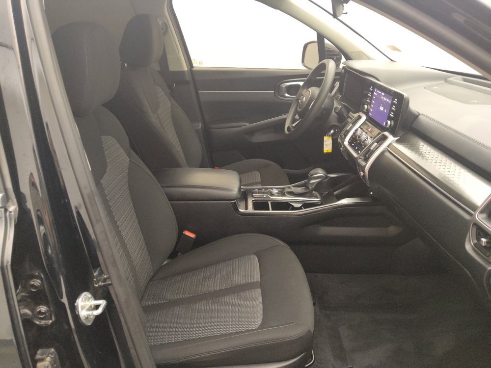 Used 2021 Kia Sorento LX FWD image 21