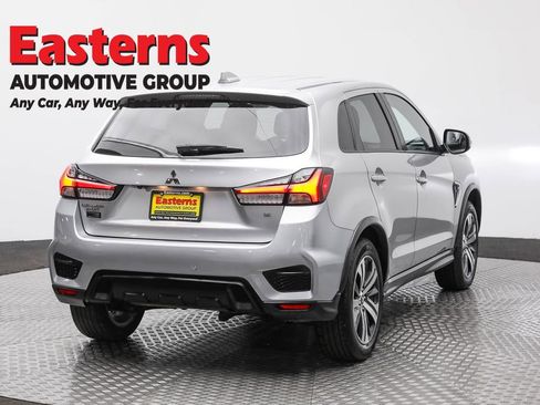 Used 2024 Mitsubishi Outlander Sport SE image 5