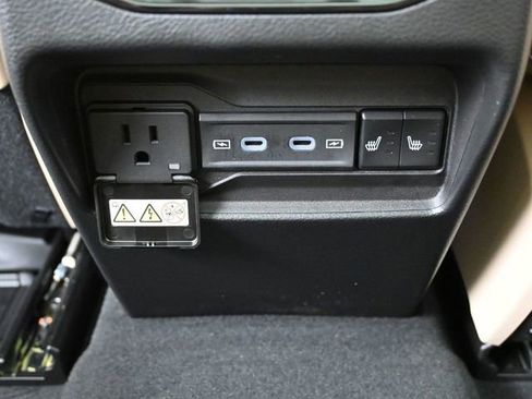 New 2026 Jeep Grand Cherokee Limited w/ Limited Altitude Package image 21