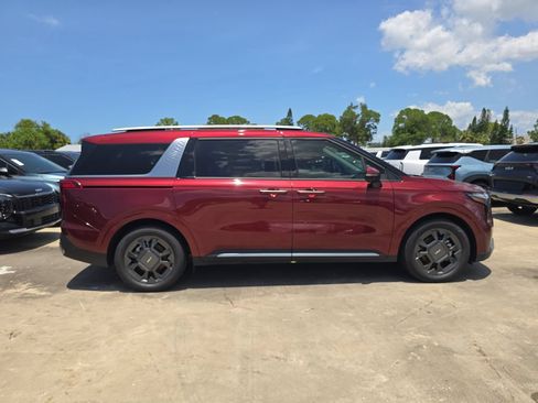 New 2026 Kia Carnival SX FWD image 9