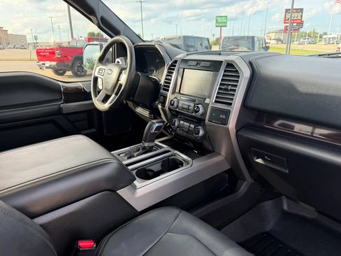 Used 2015 Ford F150 Platinum w/ Trailer Tow Package AWD/4WD image 98