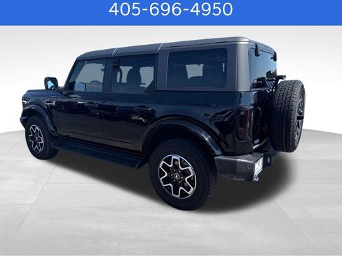 Used 2025 Ford Bronco Outer Banks AWD/4WD image 3