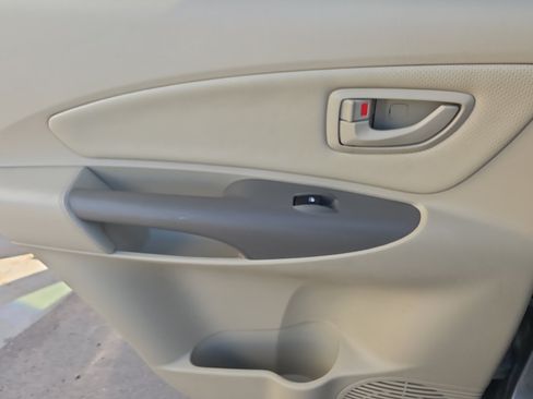 Used 2008 Hyundai Tucson Limited FWD image 26