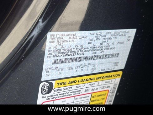 New 2026 Ford Expedition Max Platinum image 32