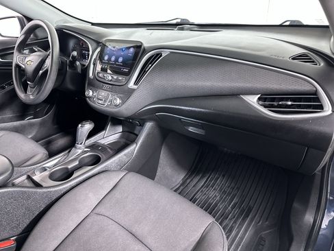 Used 2020 Chevrolet Malibu LS image 66