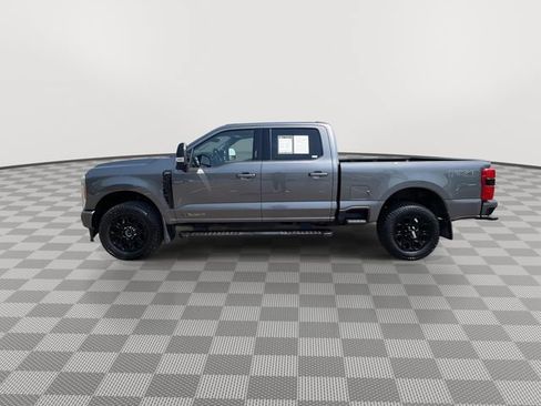 Used 2023 Ford F250 Lariat w/ Black Appearance Package AWD/4WD image 5