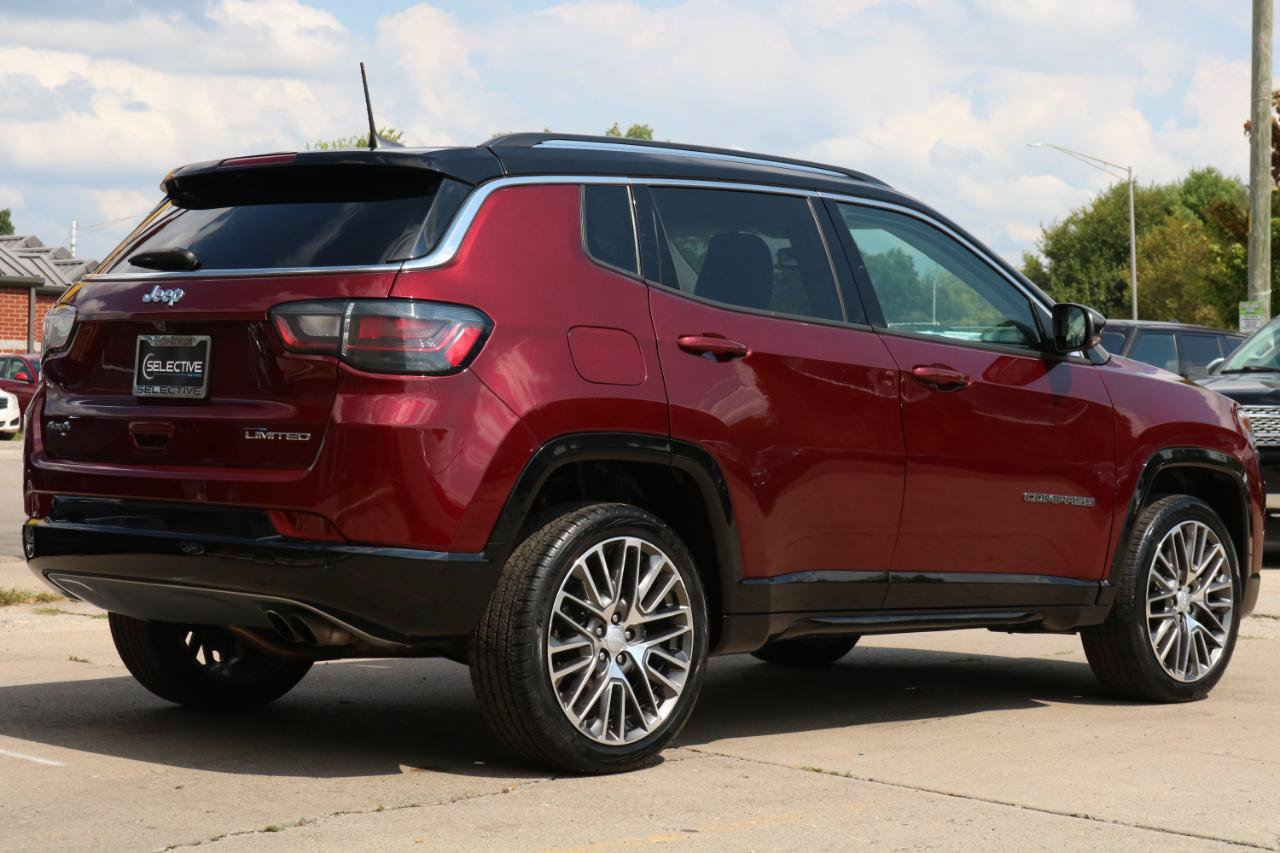 Used 2022 Jeep Compass Limited w/ Elite Group AWD/4WD image 7