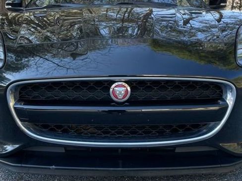 Used 2019 Jaguar F-TYPE Convertible AWD image 5