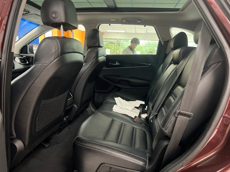 Used 2018 Kia Sorento EX w/ EX Advanced Touring Package AWD/4WD image 16
