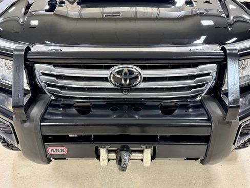 Used 2013 Toyota Land Cruiser AWD/4WD image 33