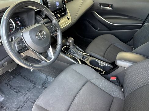 Certified 2022 Toyota Corolla SE w/ SE Premium Package FWD image 12