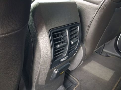 Used 2014 Ford Escape Titanium FWD image 22