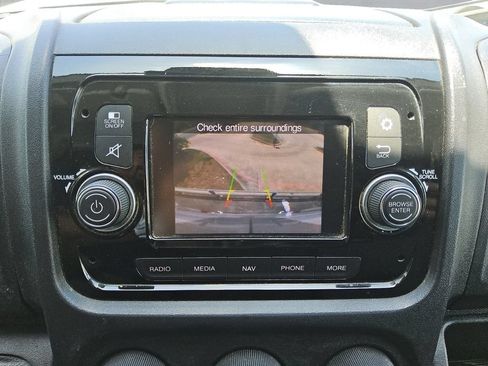 Used 2020 RAM ProMaster 2500 w/ Interior Convenience Group FWD image 20