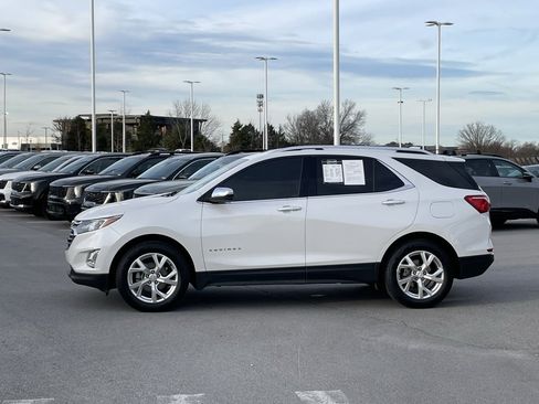 Used 2021 Chevrolet Equinox Premier image 4