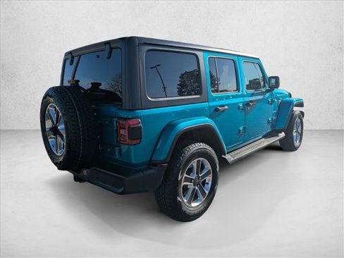 Used 2020 Jeep Wrangler Unlimited Sahara AWD/4WD image 5