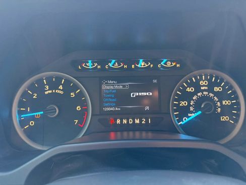 Used 2016 Ford F150 XLT w/ Equipment Group 301A Mid RWD image 35