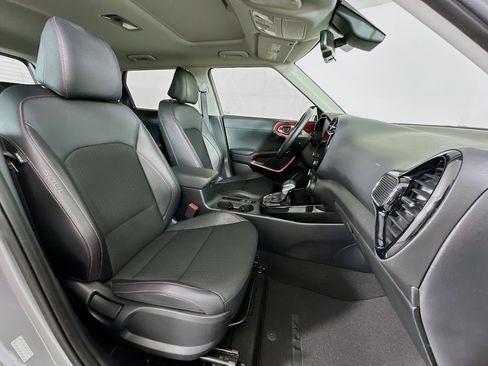 Used 2023 Kia Soul GT-Line w/ GT-Line Technology Package image 31