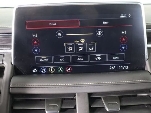 Used 2021 GMC Yukon XL SLT w/ SLT Premium Package image 52