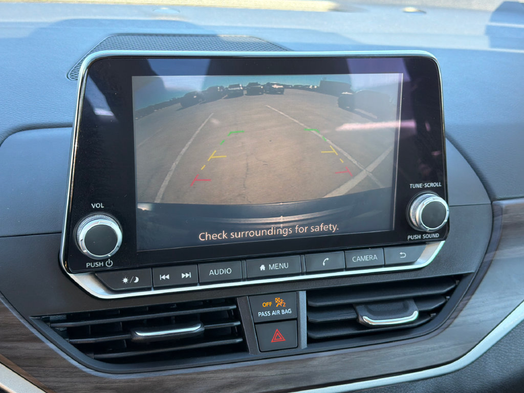 Used 2024 Nissan Altima 2.5 SV FWD image 27