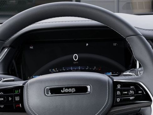 New 2025 Jeep Grand Cherokee L Overland AWD/4WD image 17