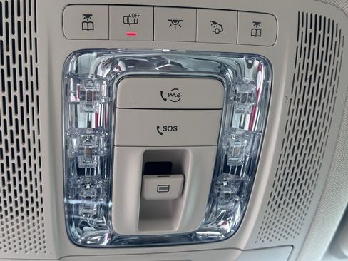 Used 2021 Mercedes-Benz GLE 350 image 30