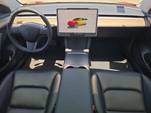 Used 2023 Tesla Model 3 Standard Range RWD image 9