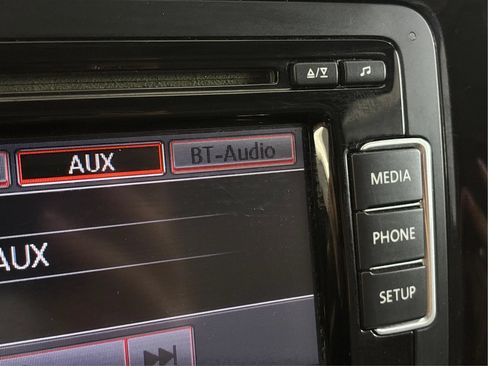Used 2013 Volkswagen Passat TDI SE FWD image 41