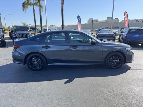 Used 2026 Honda Civic FWD Hybrid Sedan image 9