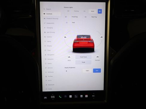 Used 2018 Tesla Model X 75D AWD/4WD image 17